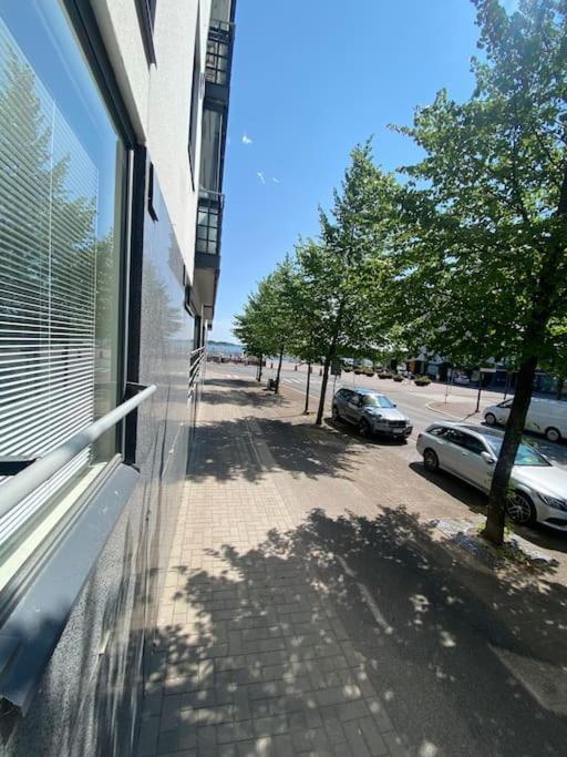 Meren Laeheisyydessae Iso Yksioe Helsinki Buitenkant foto